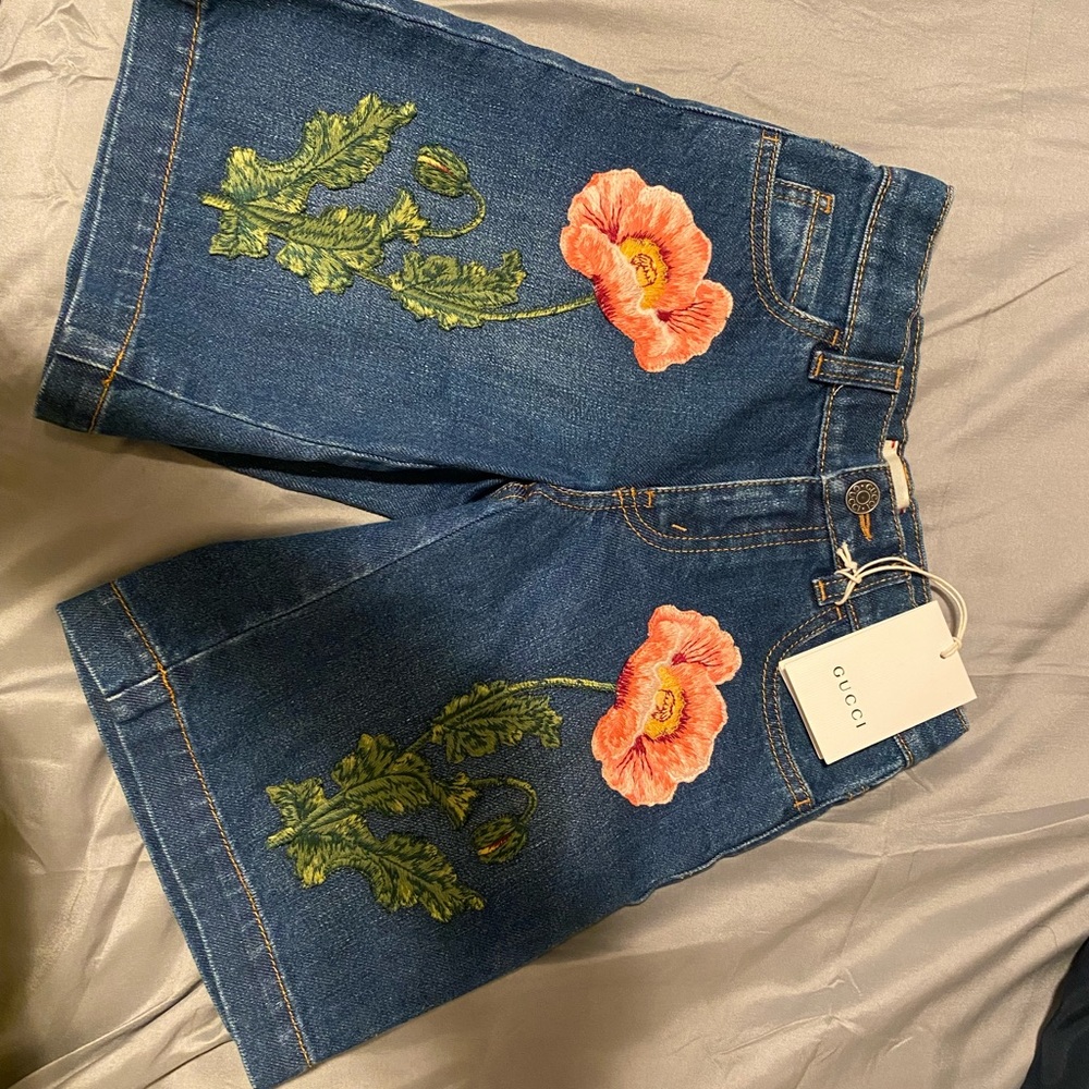 Gucci shorts, size 6 kids, blue Jean